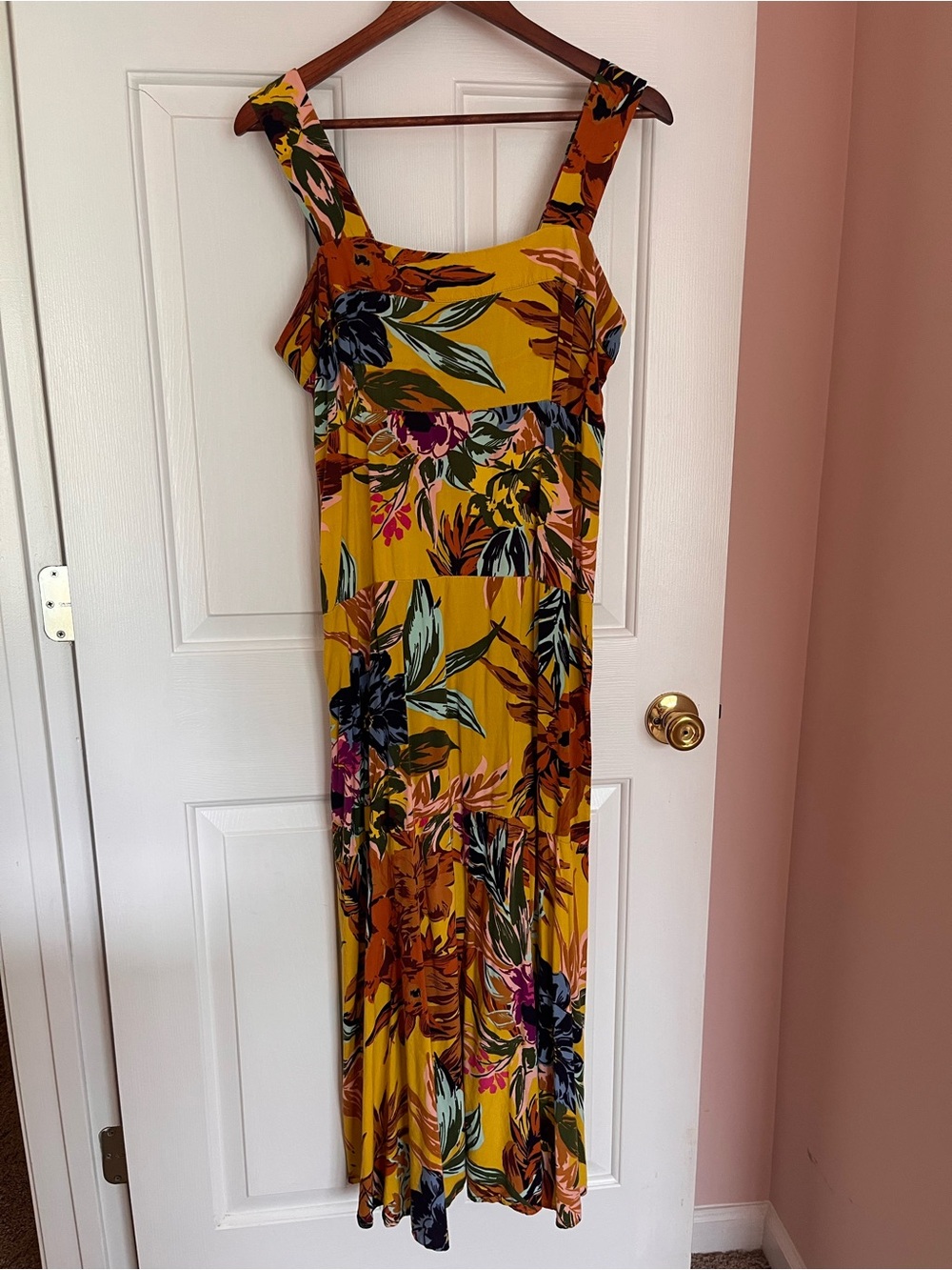 Vince Camuto Dress